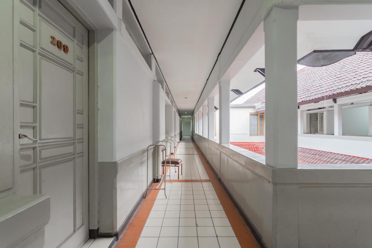 מלון Koolkost Near Bandung Station מראה חיצוני תמונה
