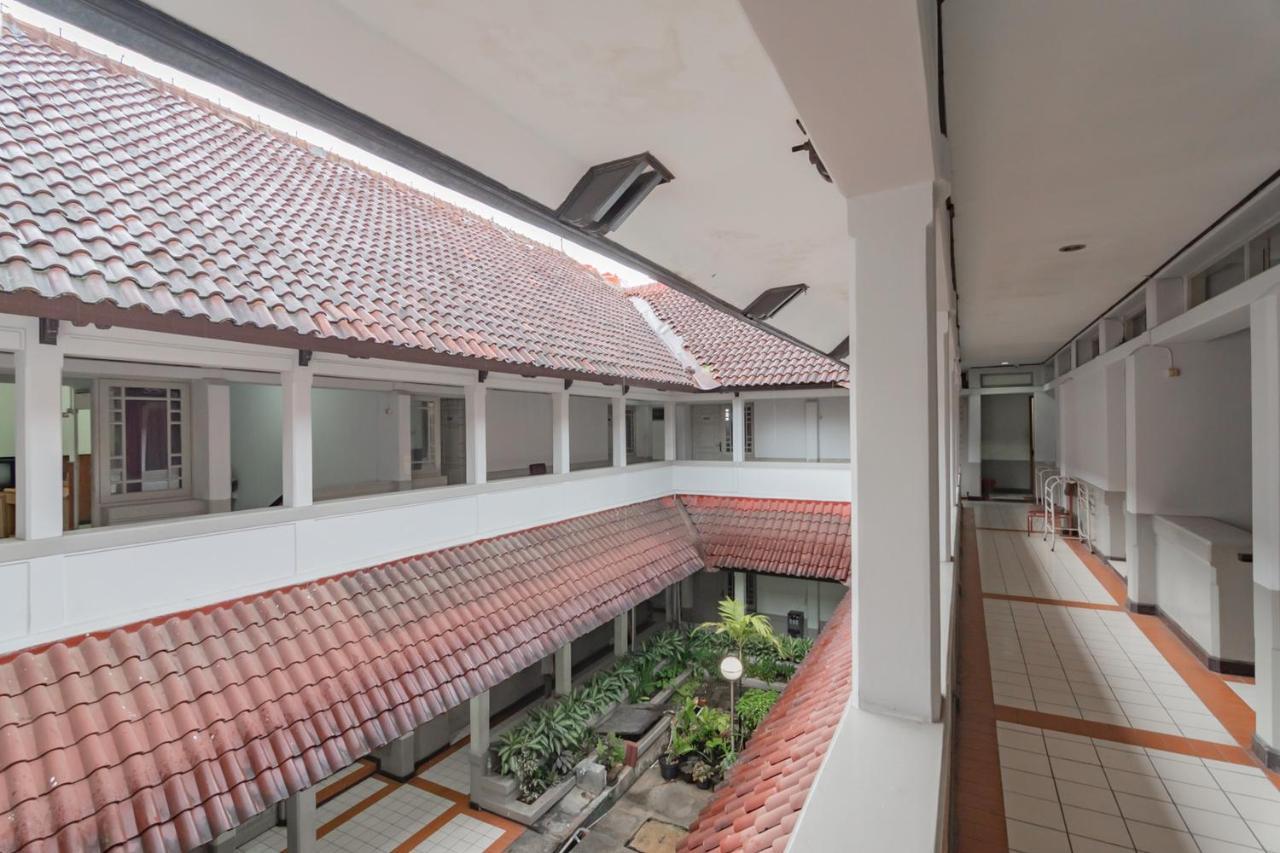 מלון Koolkost Near Bandung Station מראה חיצוני תמונה